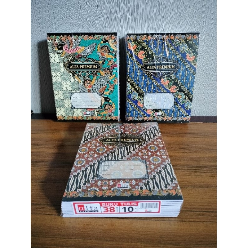 

Buku Tulis Alfa Batik isi 38 lembar uk. Kuarto / Pendek (per 1 pack) (motif acak)