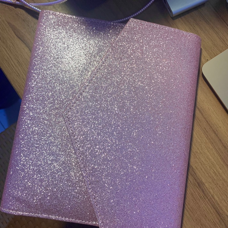 

BINDER A5 GLITTER DUSTY PINK