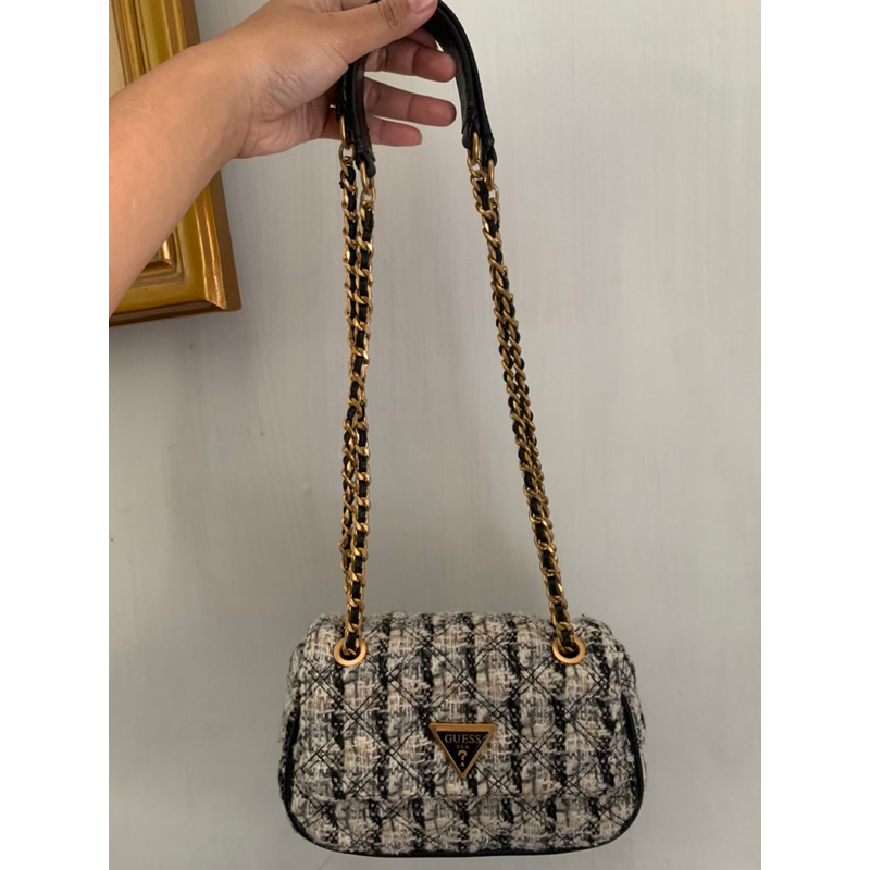 GUESS GIULLY MINI CONVERTIBLE XBODY TWEED LABEL PUTIH 100% ORIGINAL BUTIK