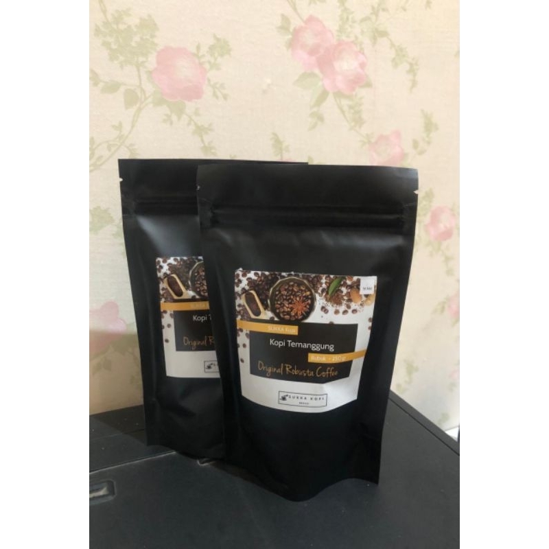 

Kopi Bubuk Robusta Temanggung 250 gr