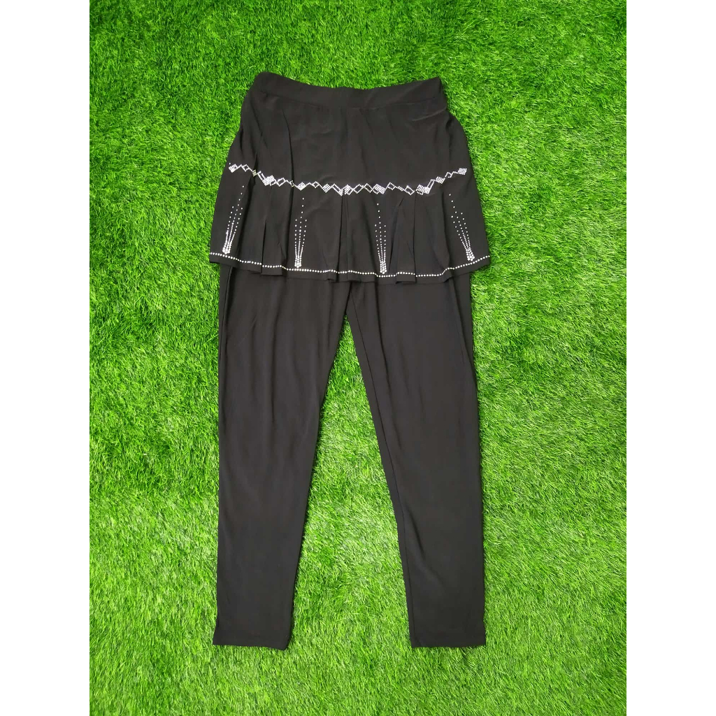 Preloved Thrifting Celana Cewe Wanita Remaja 3/4 L.Pinggang 64 P.Kaki 92