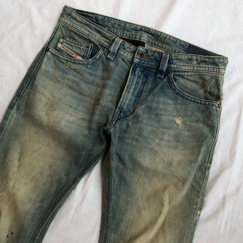 PRELOVED CELANA JEANS DIESEL INDUSTRY SELVEDGE - CELANA JEANS VINTAGE - WASHED DENIM