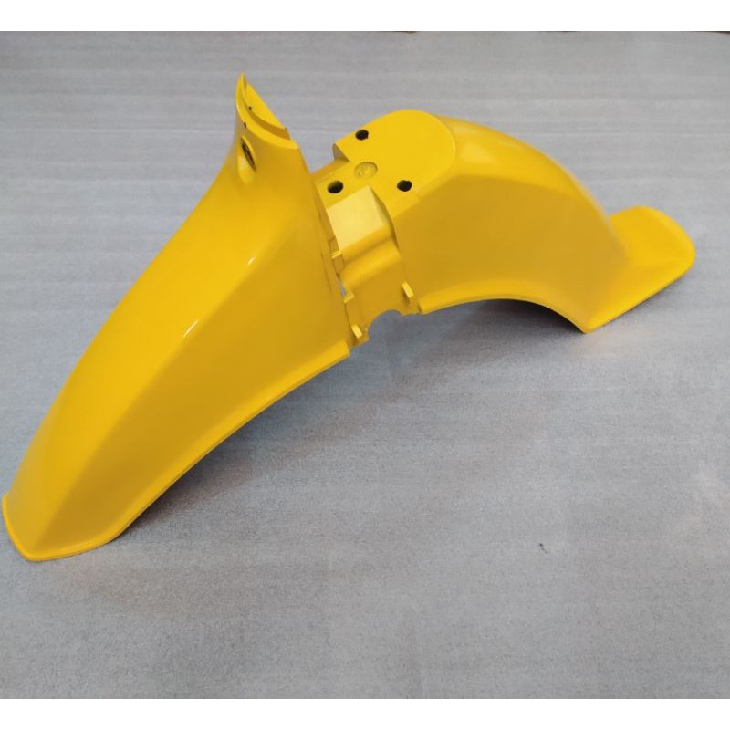 Spabor depan Suzuki RC 80 RC100 DK Bravo  Slebor Depan RC Bravo Warna Kuning