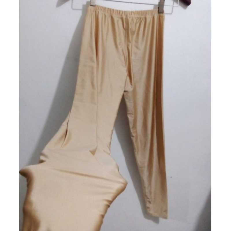 Legging Stretch Ketat Spandex Lycra Shiny Mengkilap Cream Gold