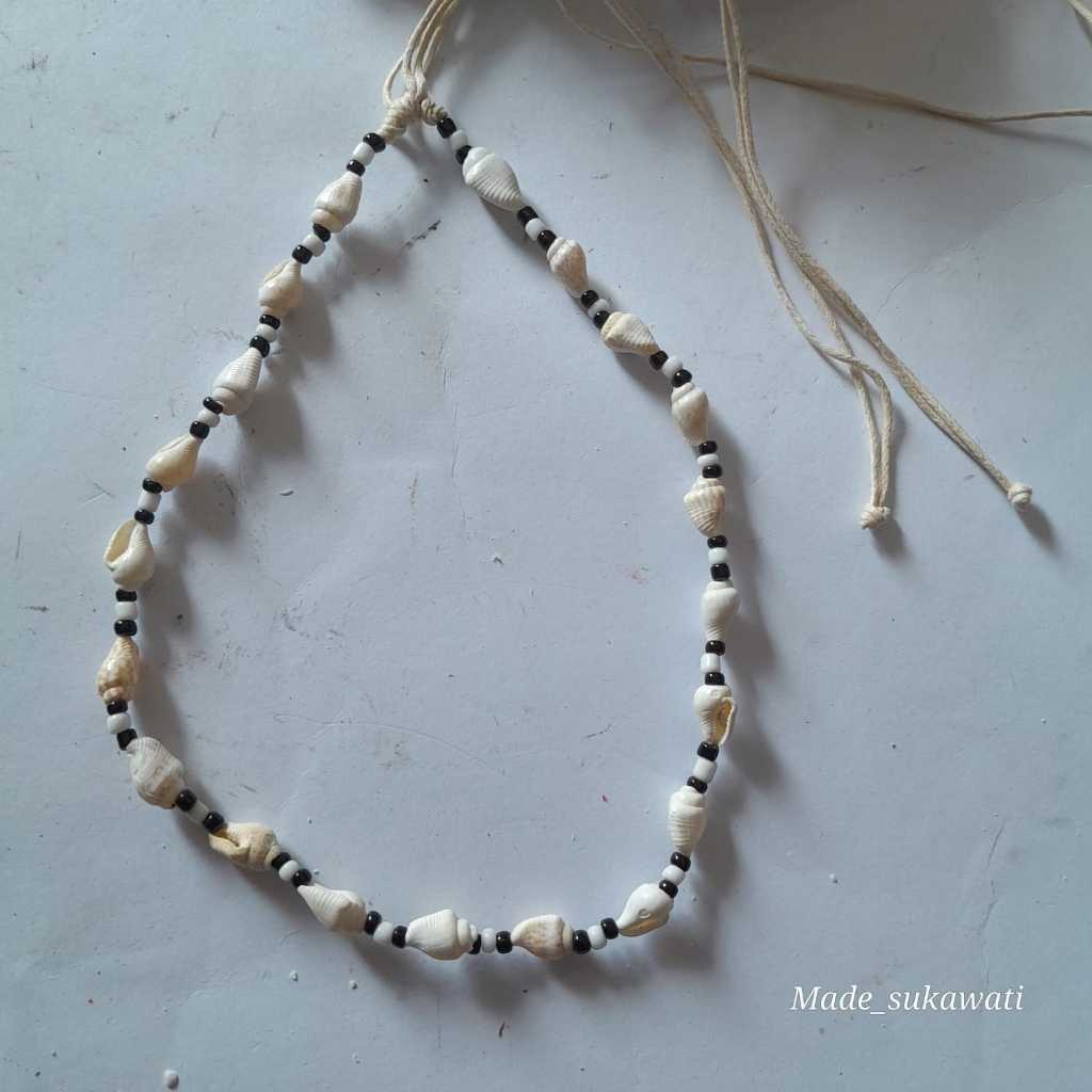 Kalung Tali Kerang Geles Kerajinan Tangan Aksesoris Bali