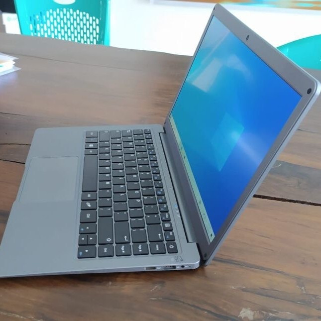 Laptop Jumper Tech Ezbook X3