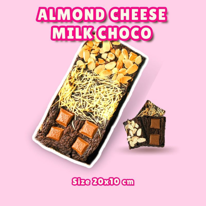 

Almond cheese milk choco Fudgy Brownies Size 20x10cm