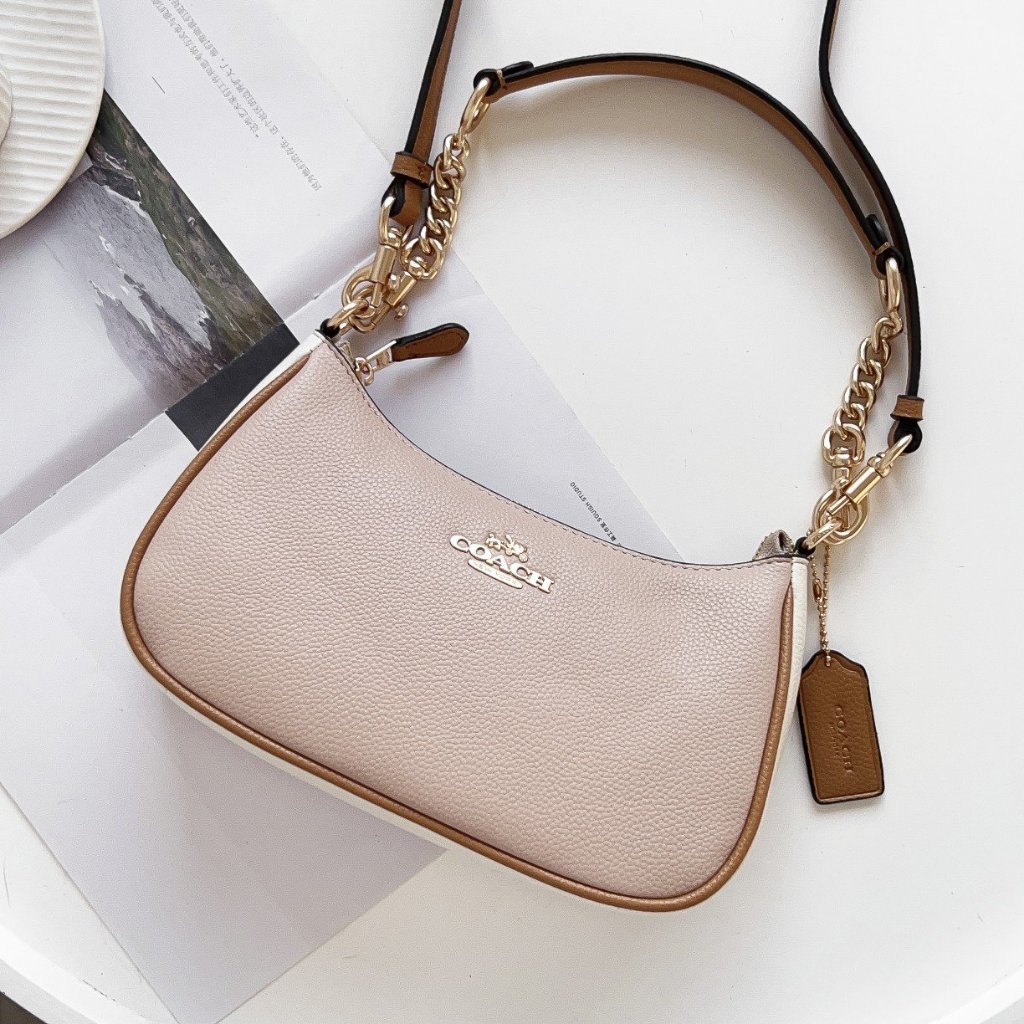 Teri Shoulder Bag CA173