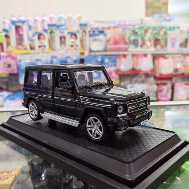 DIECAST MERCY G63 SKALA 1:32