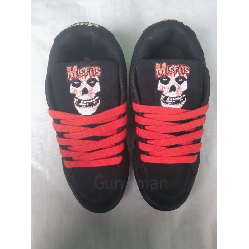 Sepatu MISFITS gemuk/gembung