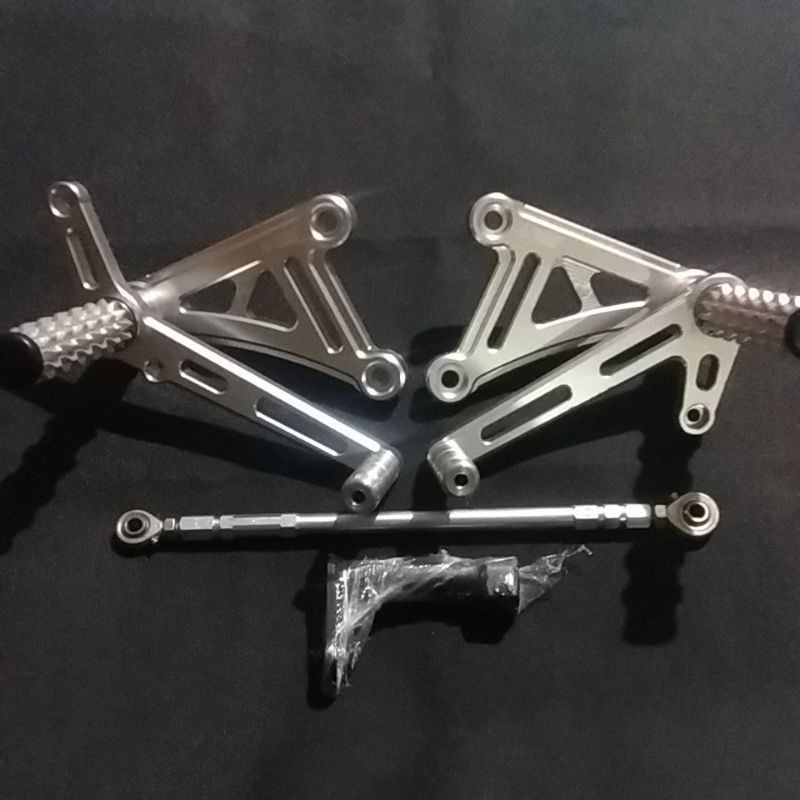 FOOT STEP DRAG NINJA MXKING SATRIA FU HEREX SONIC RXK UNIVERSAL SHIJIRO RACING PREMIUM