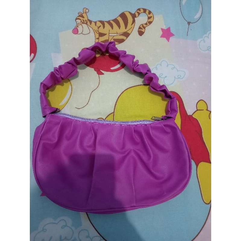 PRELOVE TAS TENTENG UNGU