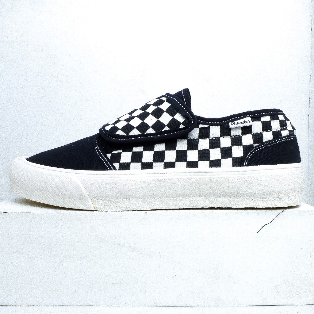 Sepatu Thunder Bear Stacy CB