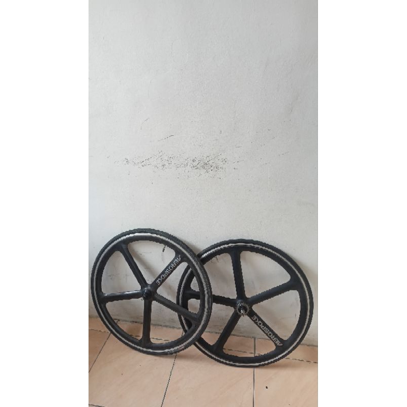 aerospoke depan belakang