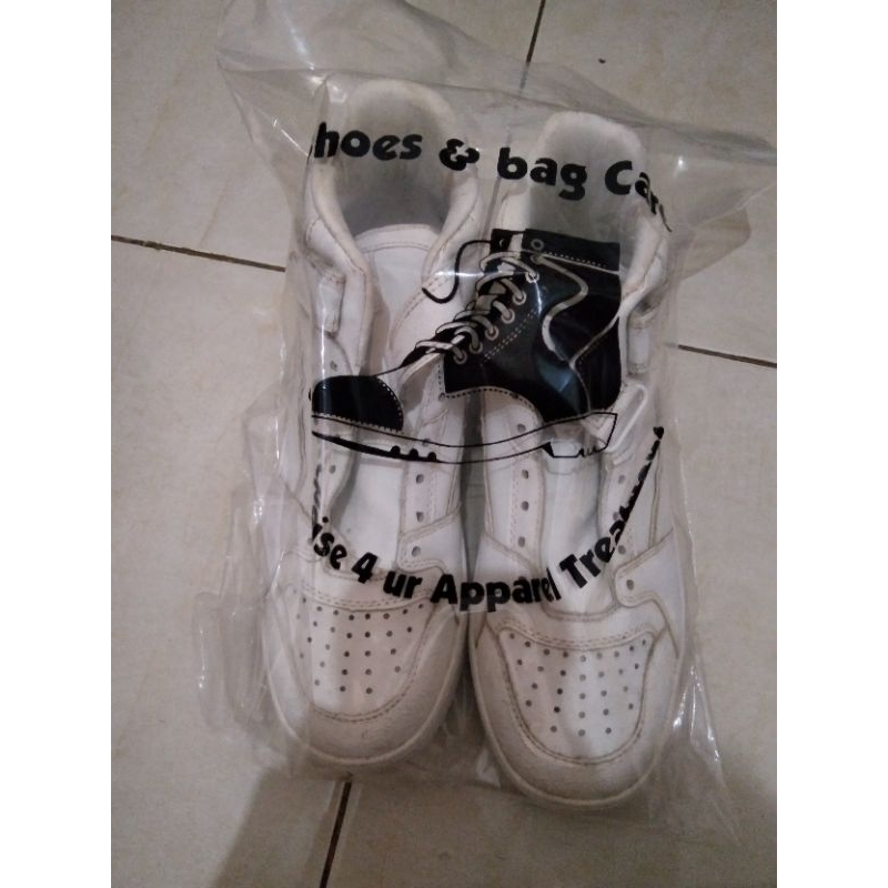 preloved sepatu Stradivarius size 40