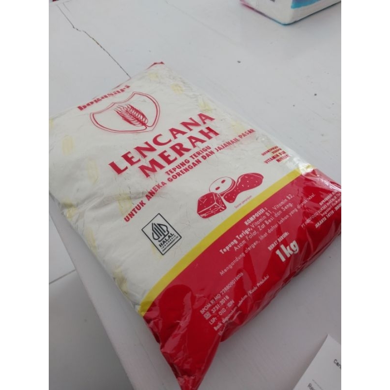 

Tepung terigu bogasari lencana merah LM 1 kg