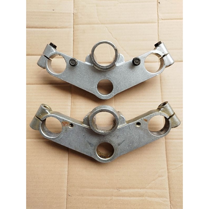 Segitiga atas ninja R S original