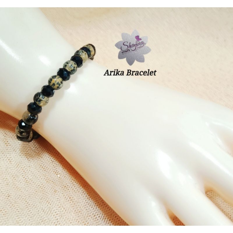 Gelang/Gelang Tali/ Aksesoris wanita/ Aksesoris fashion