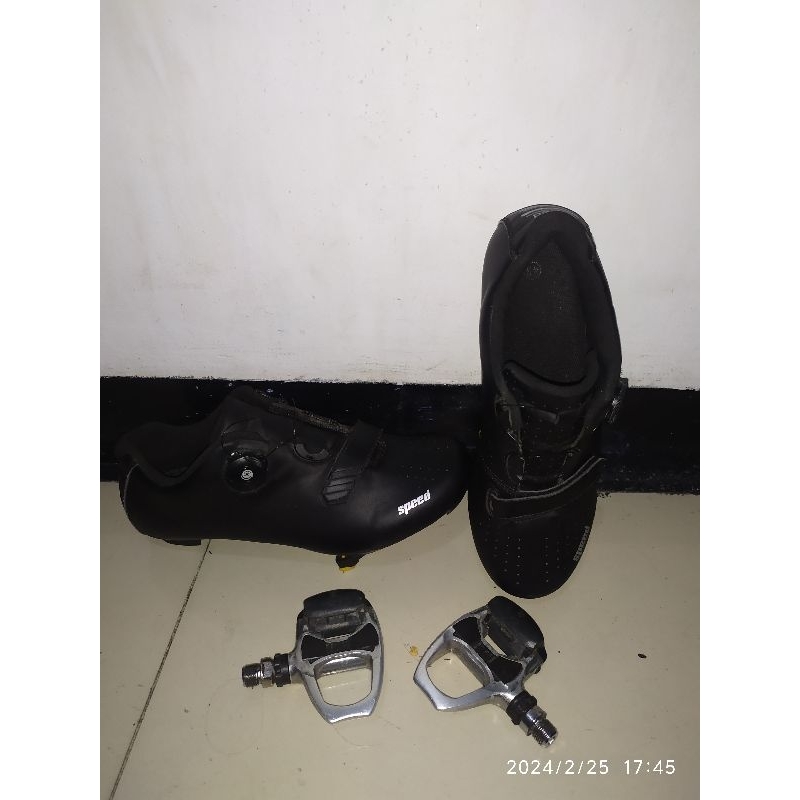 sepatu cleat  dan pedal cleat + tapal
