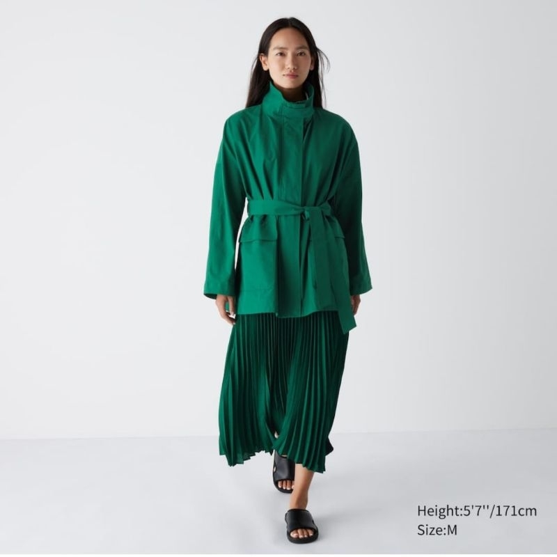Mantel oversized kerah tegak UNIQLO C