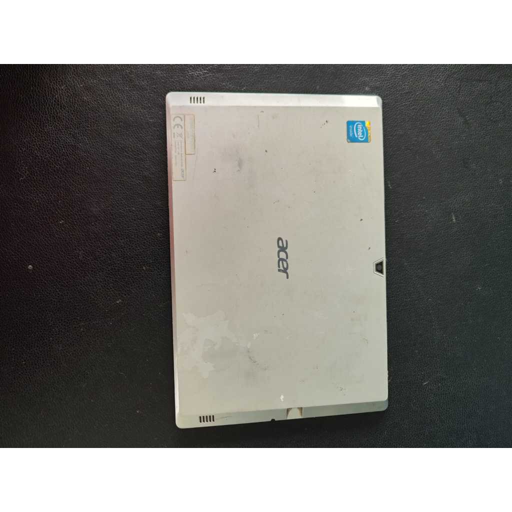 Casing Cover Tutup Belakang LCD Acer Aspire One 10 S100X Silver