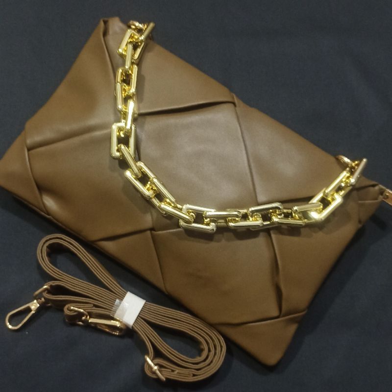 clutch/ tas pesta/ tas slempang warna coklat