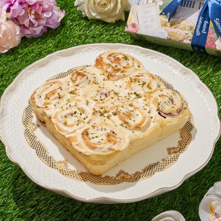 

PROMO MURAH HAM BRULEE CHEESE ROLLS