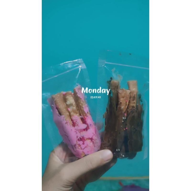 

pangsit coklat lumer
