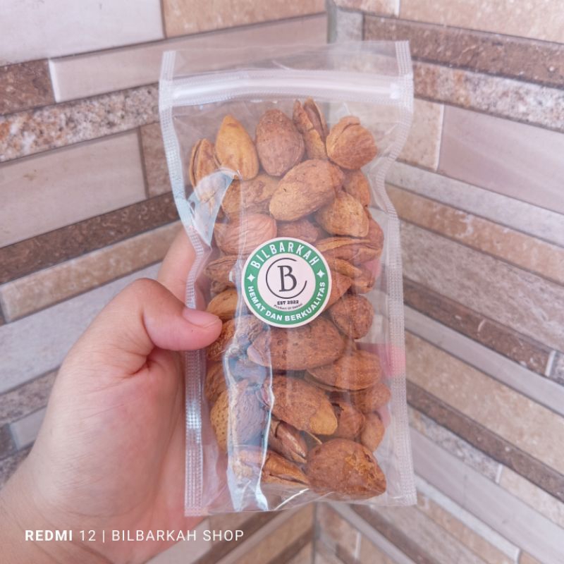 

Kacang Almond Cangkang Panggang 100gram Enak Murah Siap Makan