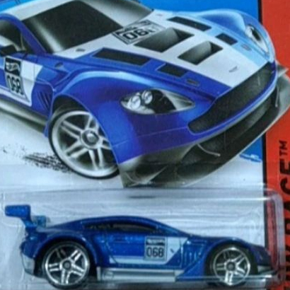 Hot Wheels ASTON MARTIN VANTAGE GTE