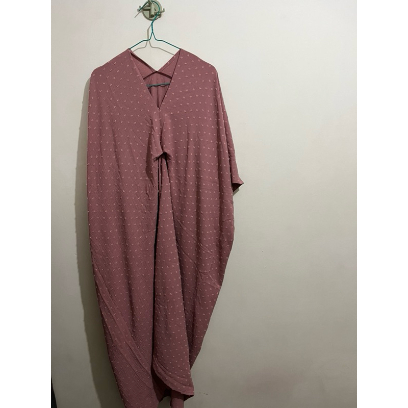 Preloved Kaftan This is April