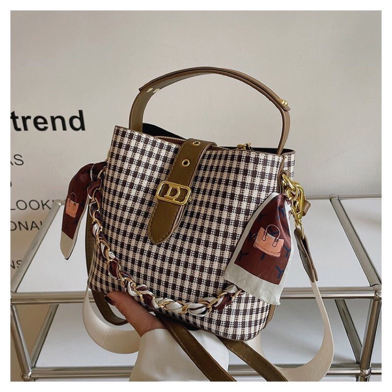 Tas import buket mewah kulit sintetis
