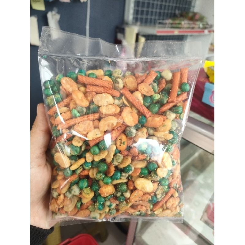 

KACANG MIX 250GR
