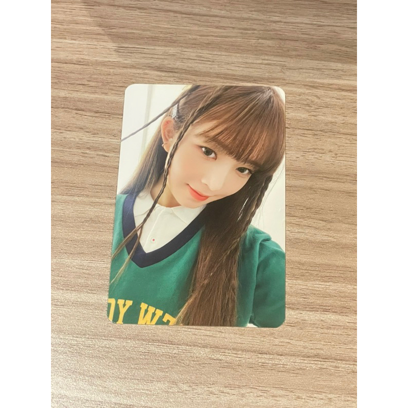 IVE photocard rei season greetings 2023