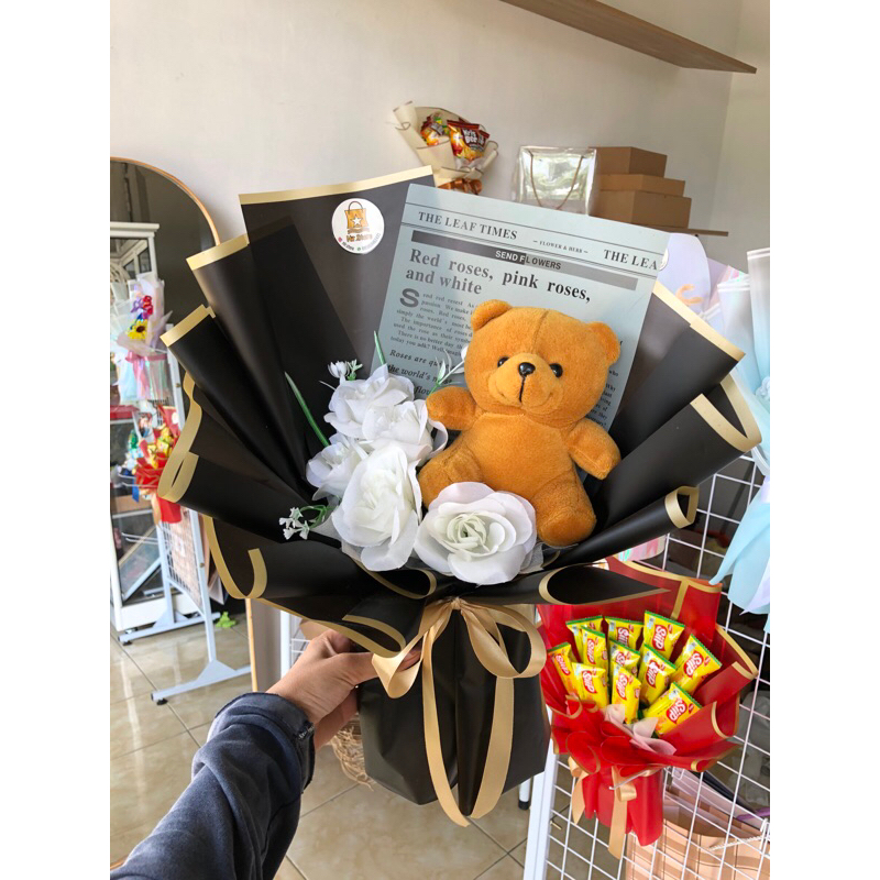 Buket Wisuda Buket Valentine Buket Cewek Boneka Bunga