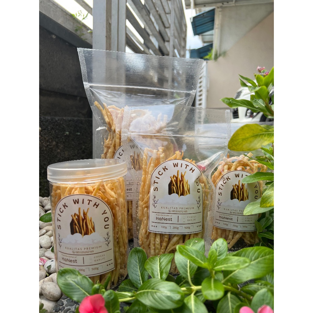 

Stik Bawang - Garlic Stick Premium Gurih Renyah