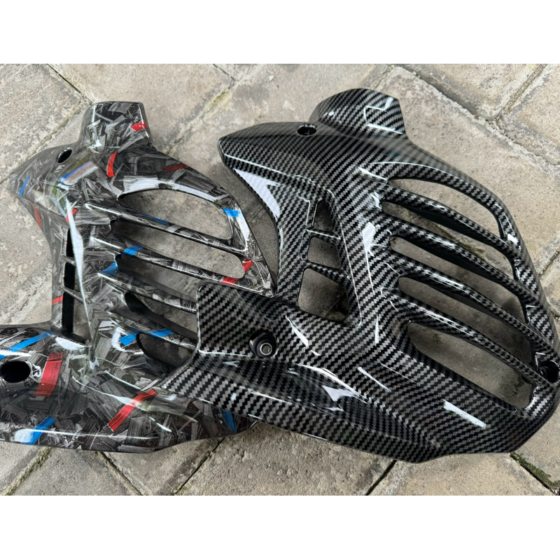 ID COVER RADIATOR NMAX NEW CARBON / FORGED CARBON NMAX NEW 2020-2024 VARIASI NMAX NEW