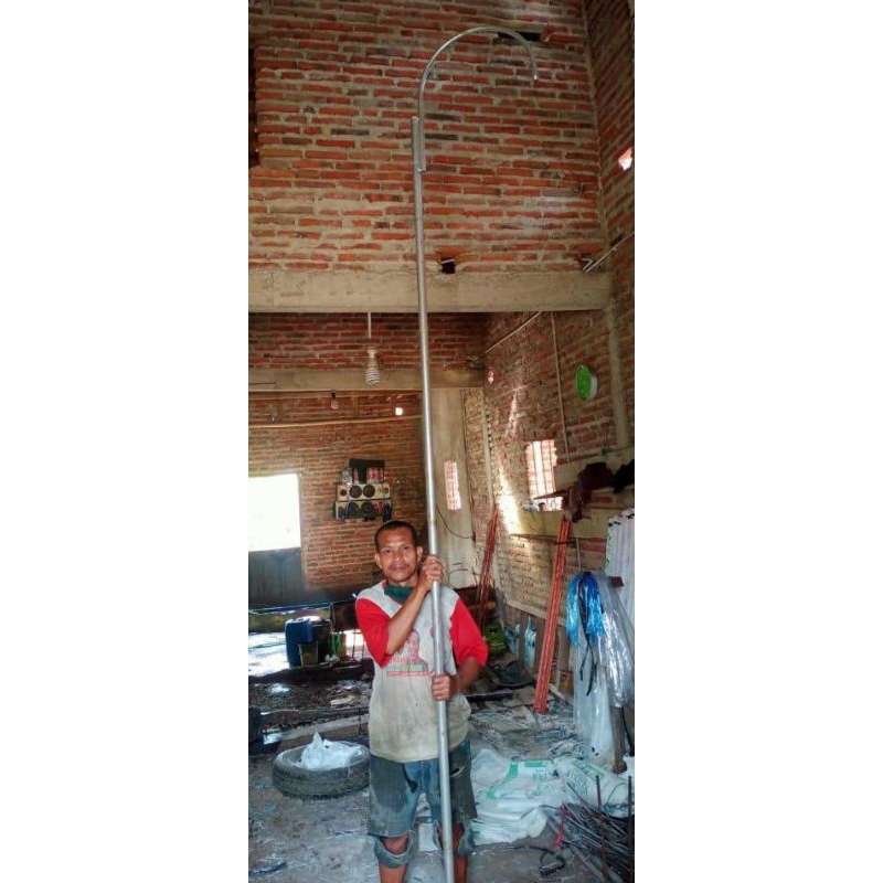TIANG LAMPU JALAN 3M full set cup fitting TERMURAH