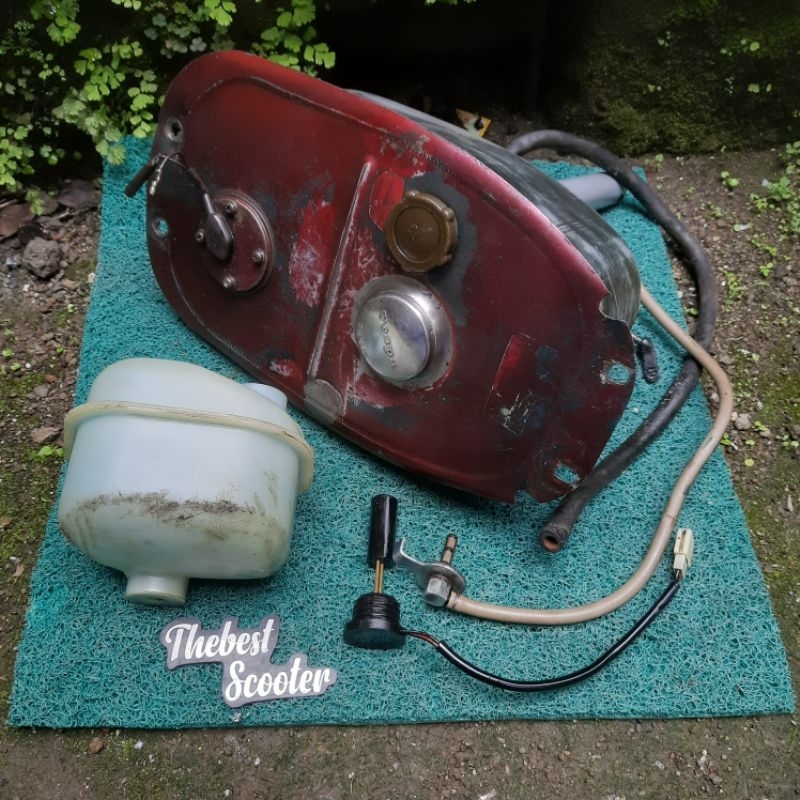 Tengki vespa excel exlusive tengki bensin set tabung oli vespa excel exlusive original