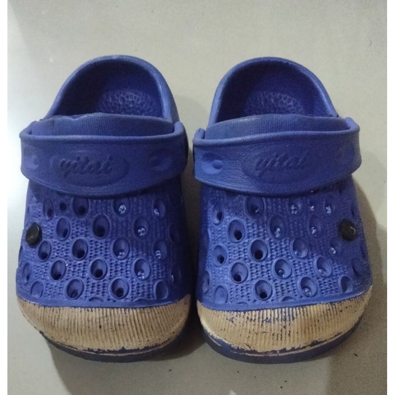 Preloved sandal anak