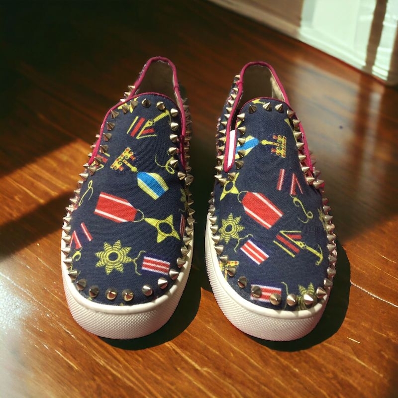 sepatu Italy C louboutin ,, sepatu wanita ,, sepatu pria