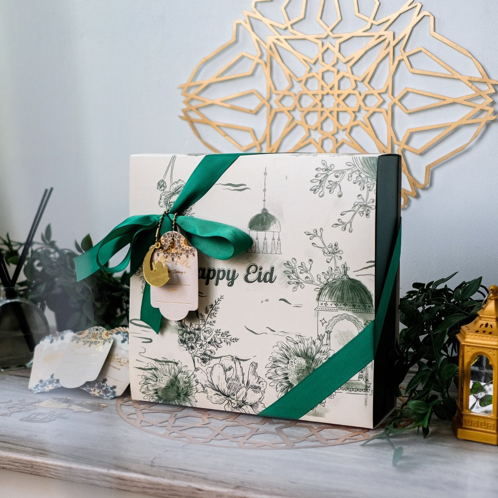 

BOX HAMPERS PREMIUM IDUL FITRI UK.22X22X8 CM