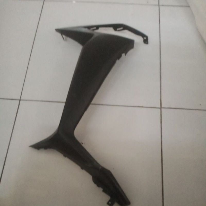 sayap Supra x125 F1 k41 hitam dof R kanan original