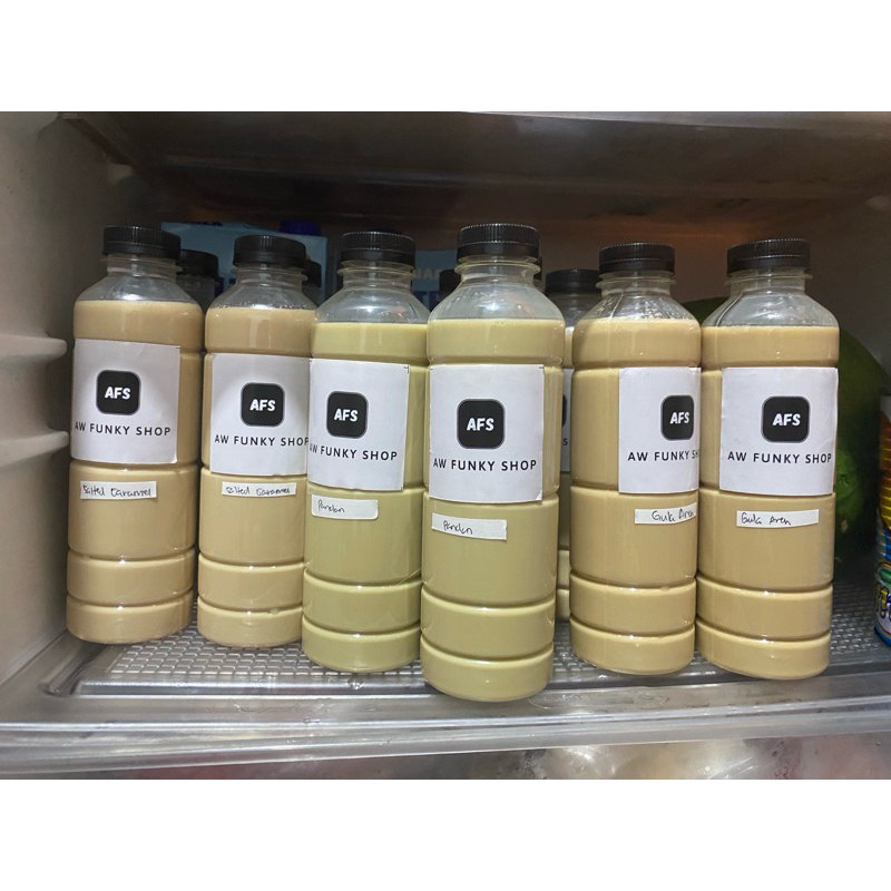 

Kopi Susu 350 ml Rasa Pandan, Salted Caramel dan Gula Aren