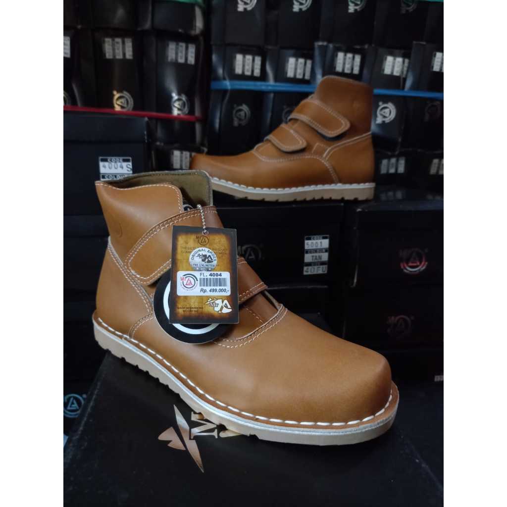 Promo Sepatu Pria Kulit Asli Mr.La 4004 Boots Murah
