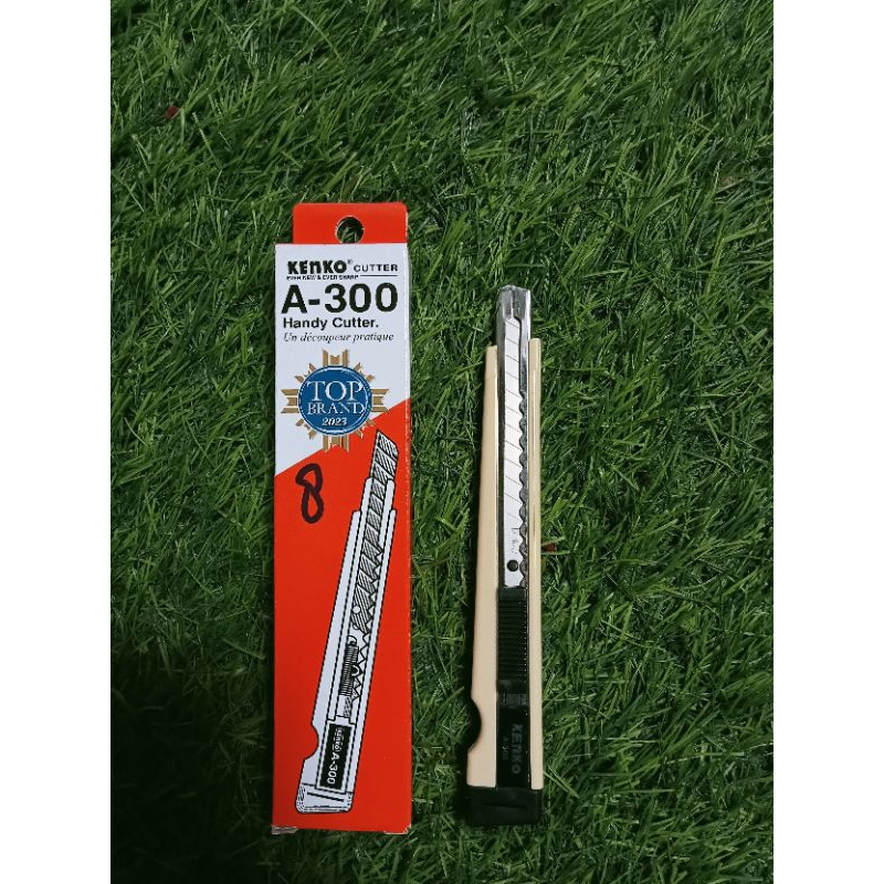 

Cutter Auto Lock A300 Cutter Kecil - KENKO