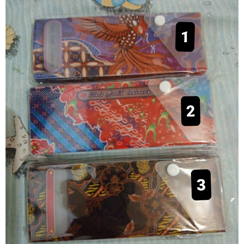 

Tempat Pensil Mika Motif Batik