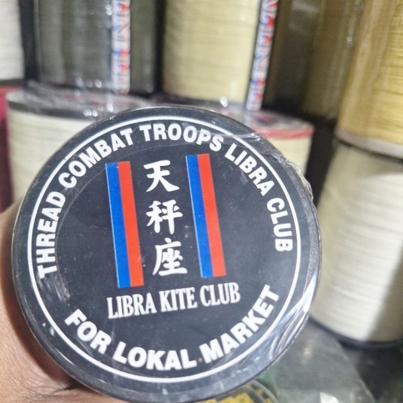 Gelasan salatin kimia Libra kite club