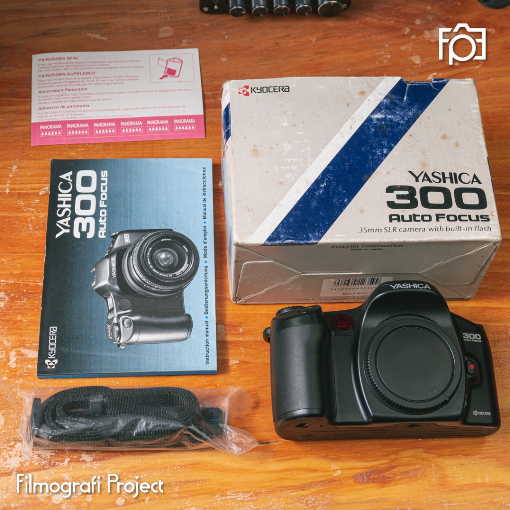 Yashica 300 Auto Focus AF (New Old Stock) - Kamera Analog Tustel SLR 35mm