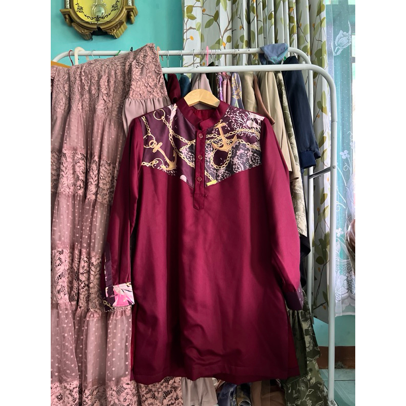 PRELOVED QURTA ASKARA UDHAYA KICIKS SIZE M TANGAN PANJANG